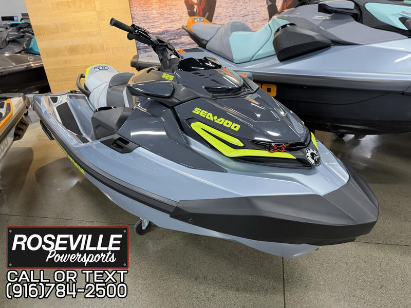 2025 Sea-Doo RXT X 325 AUDIO - Image 5