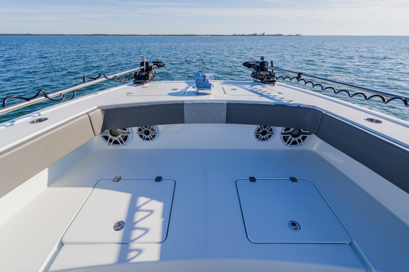 2025 Freeman 42 LR - Image 9