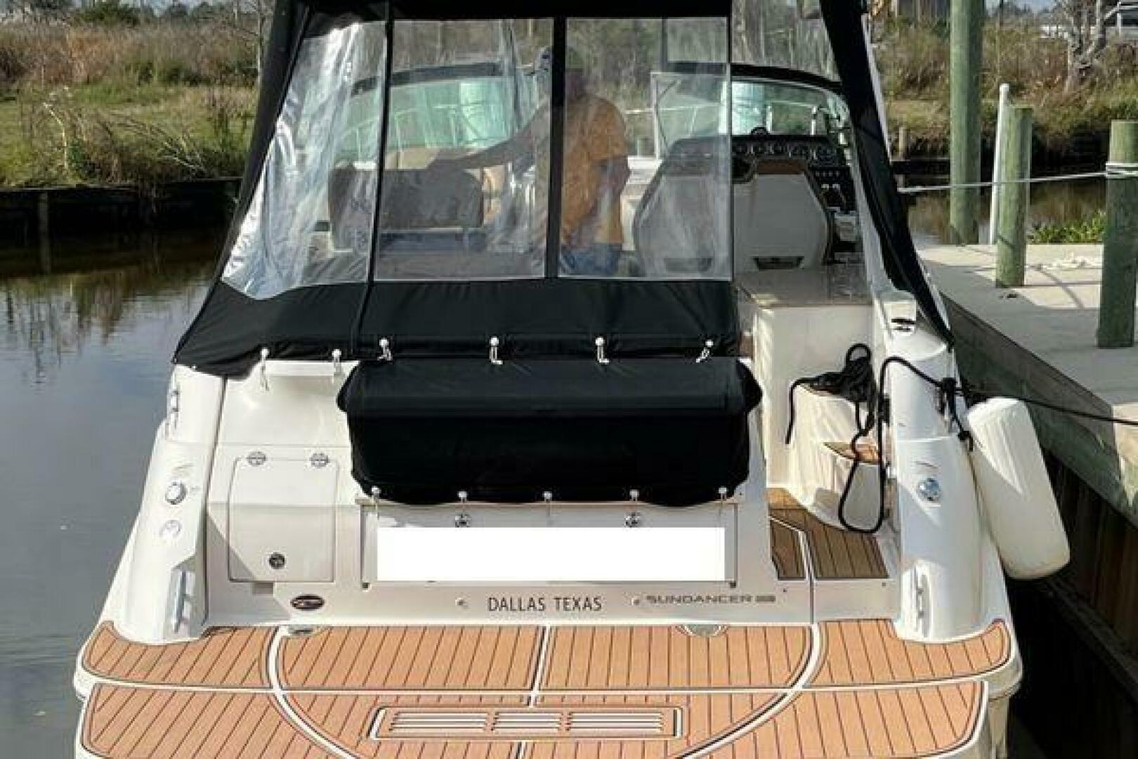 2017 Sea Ray Sundancer 350 - Image 3