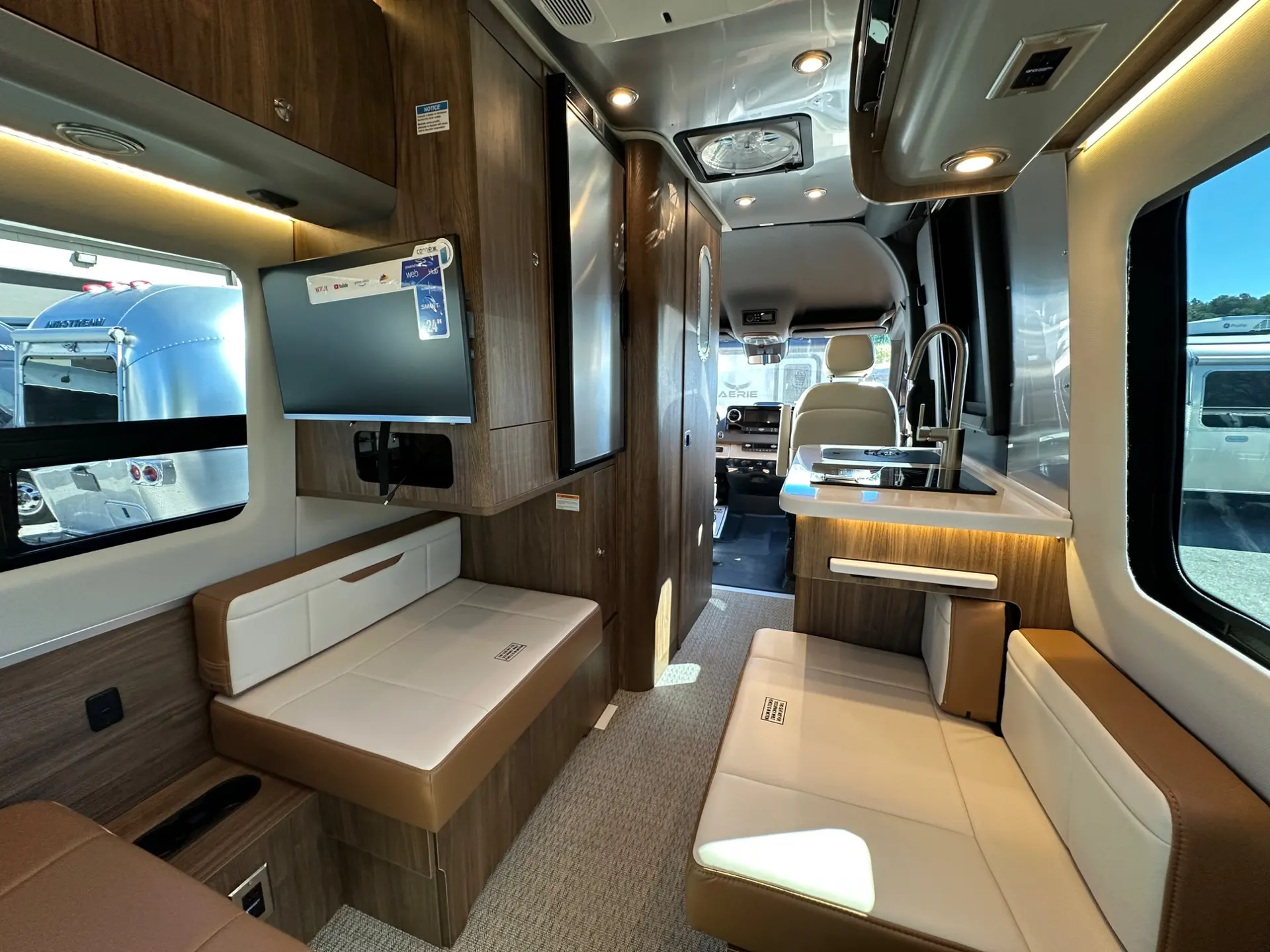 2027 Airstream Interstate 19GTX - Image 30