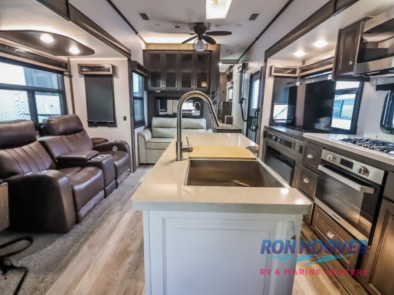 2021 FOREST RIVER 344SKX - Image 4
