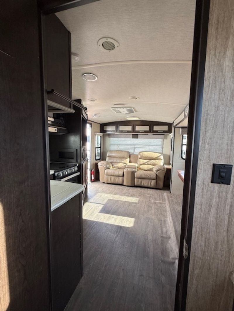 2019 Cruiser RV Fun Finder Xtreme Lite 25RS - Image 13