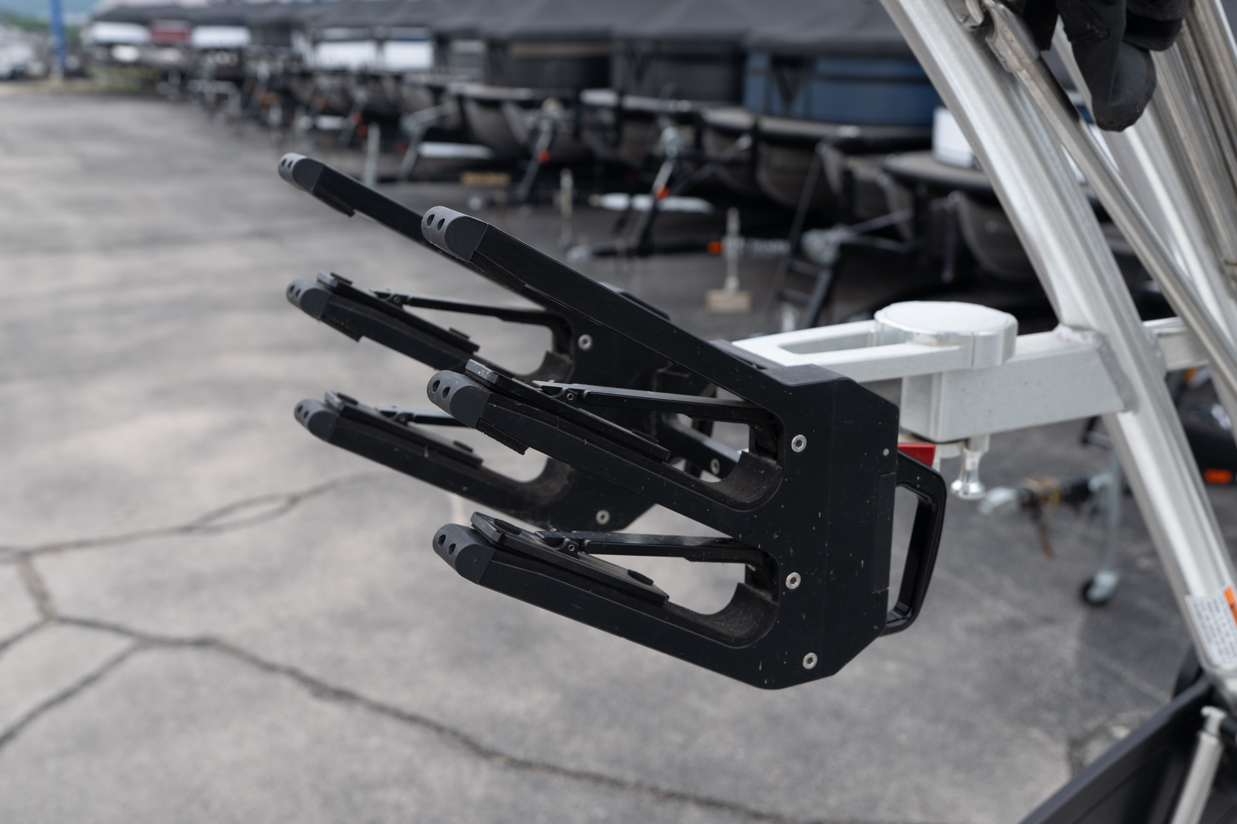 2023 MasterCraft XT24 - Image 35