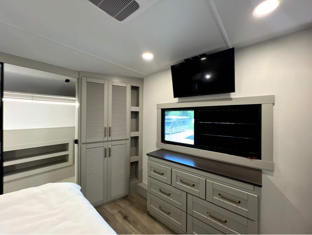 2026 BRINKLEY MODEL Z 3600 - Image 23