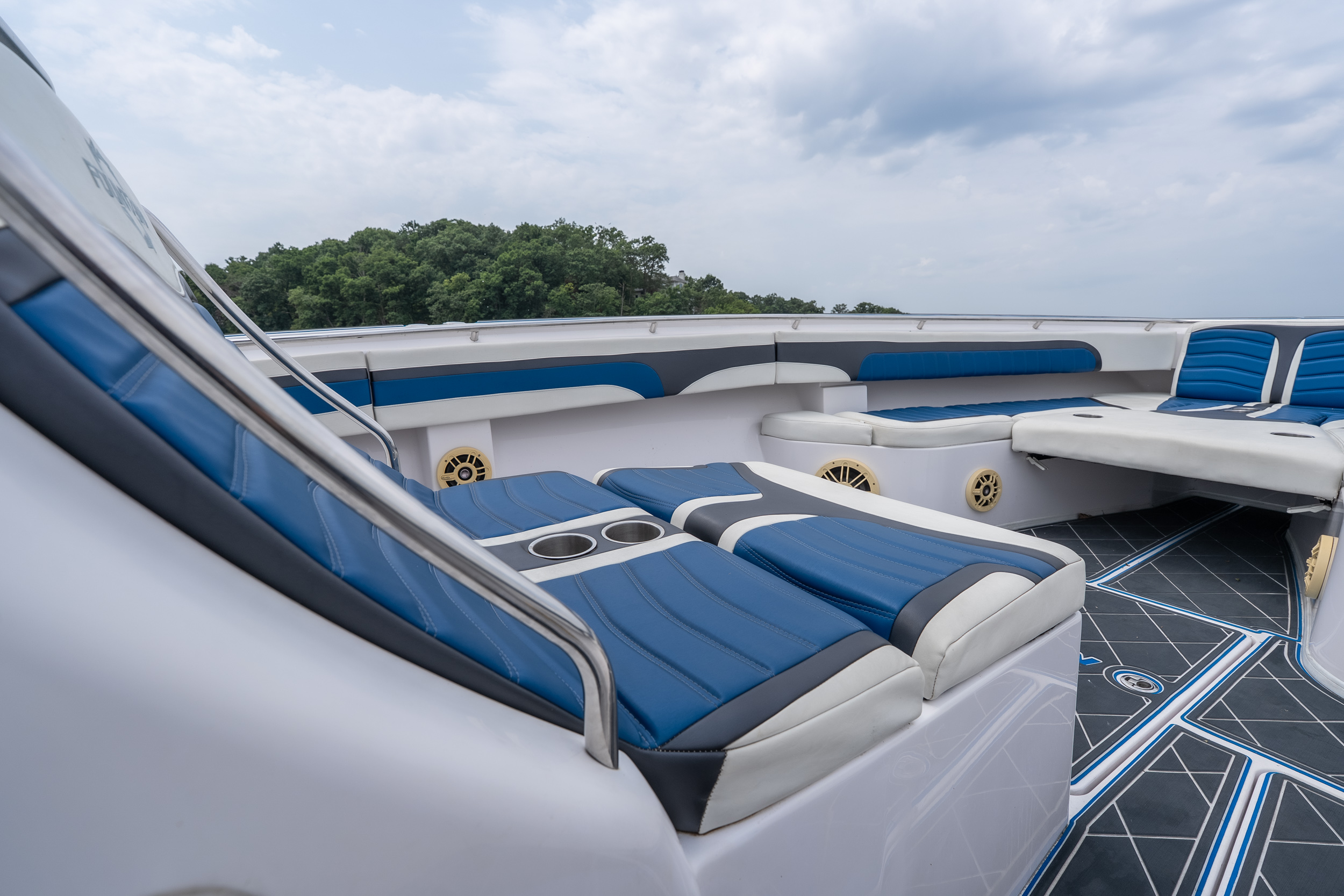2018 Fountain 38 CC - Image 15
