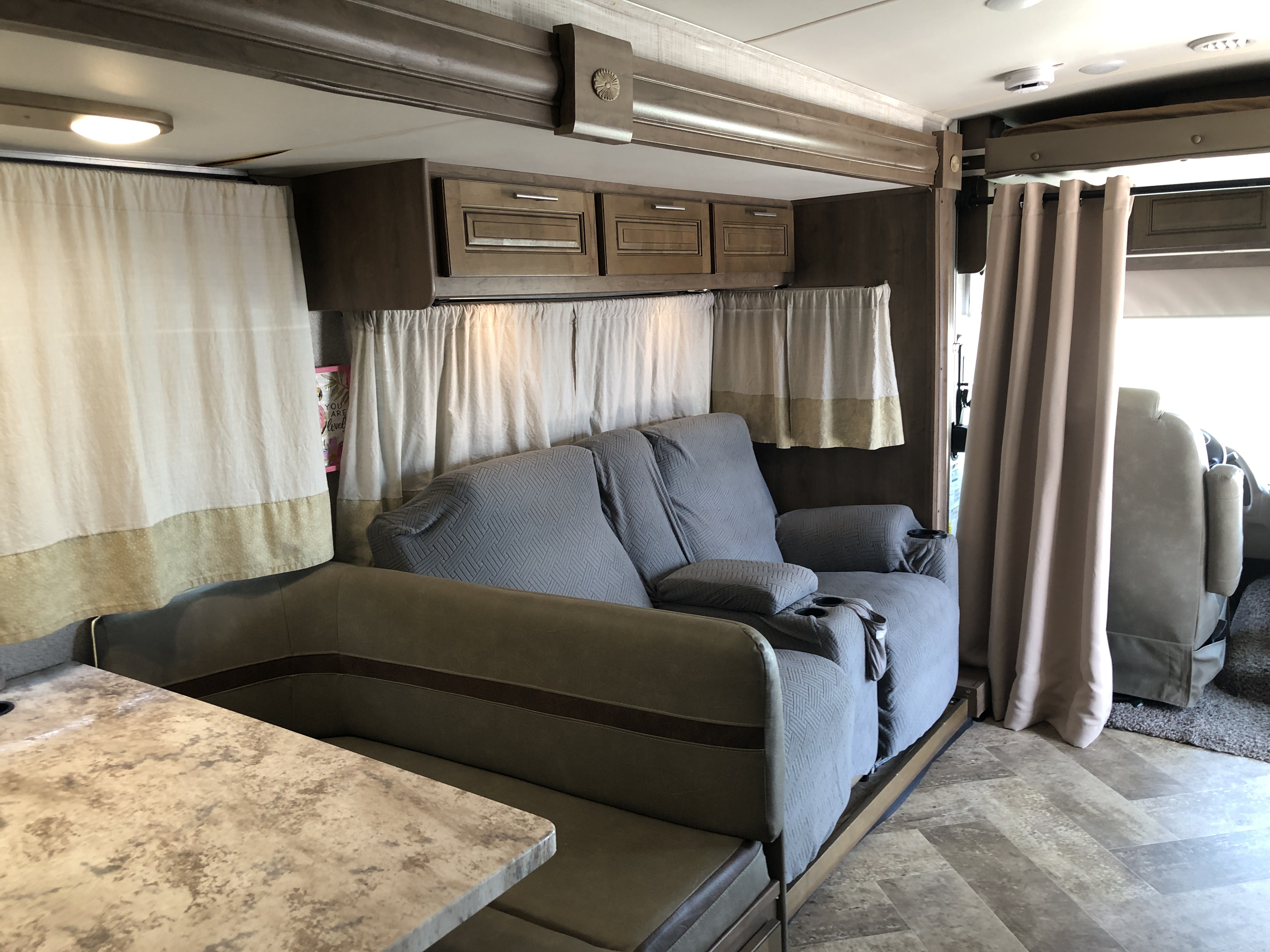 2019 Forest River GEORGETOWN GT5 31R - Image 24