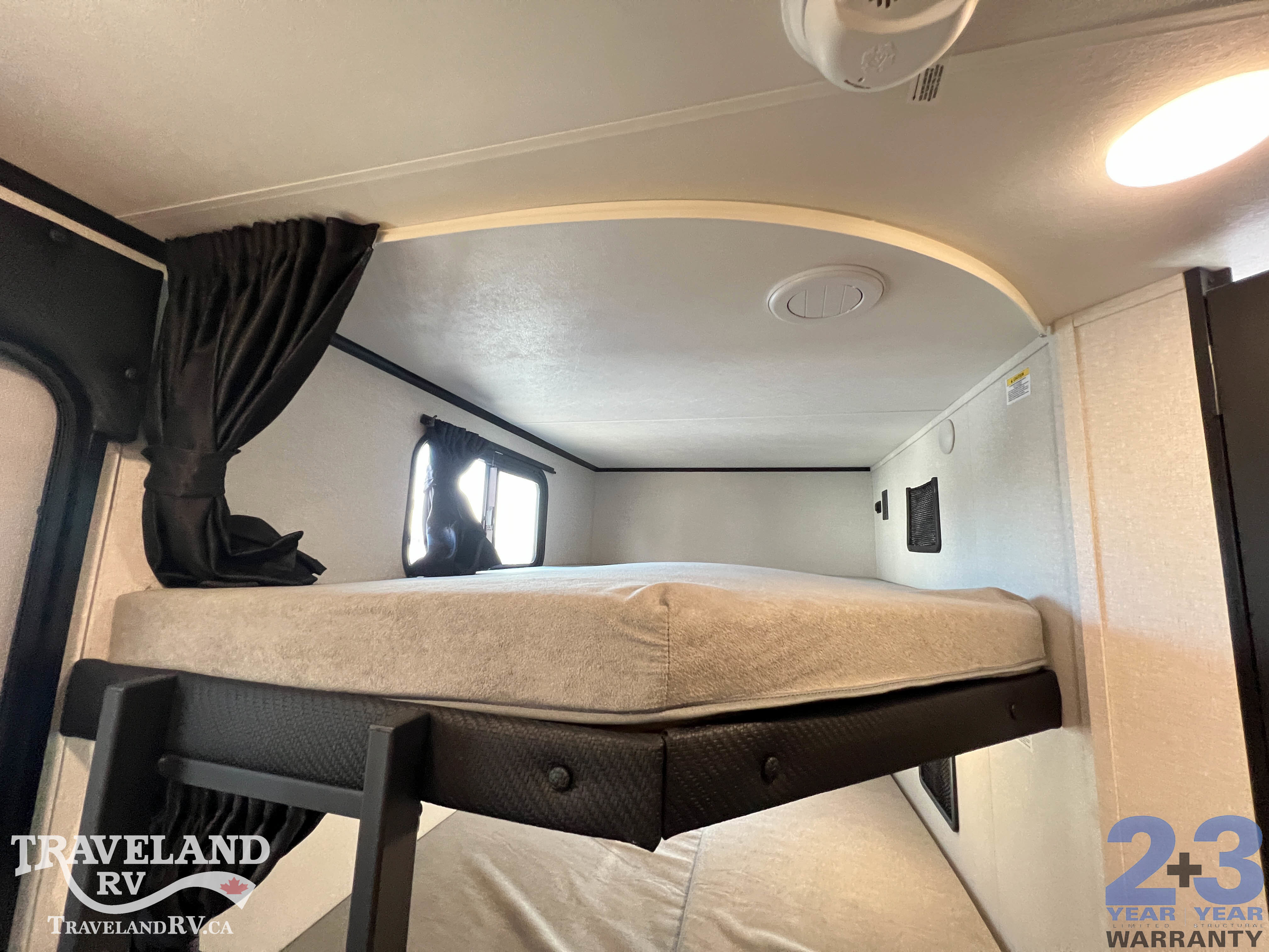 2026 Jayco Jay Feather 25BH - Image 15