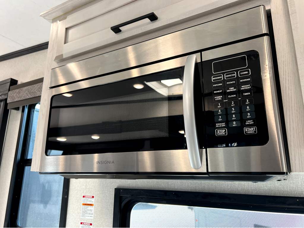 2021 KZ RV DURANGO 321RLT - Image 16