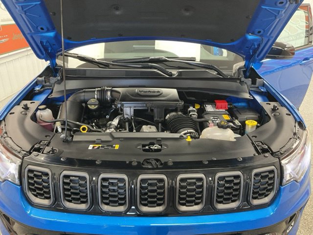 2025 Jeep Compass Limited 4x4 - Image 10