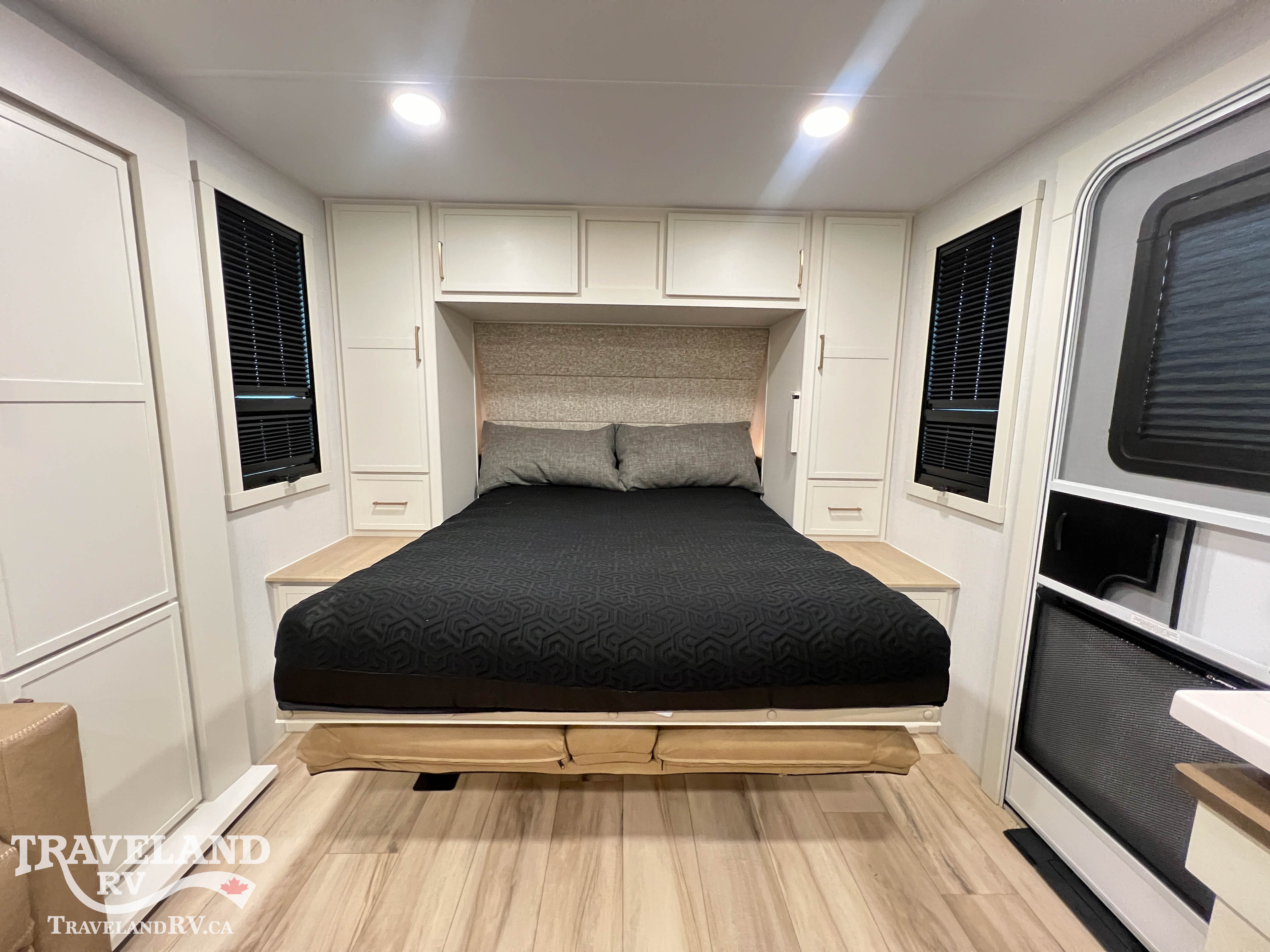 2026 Brinkley RV Model Ix 20x - Image 11