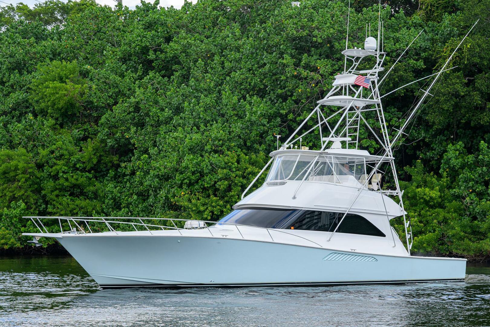 2004 Viking 56 Convertible - Image 7