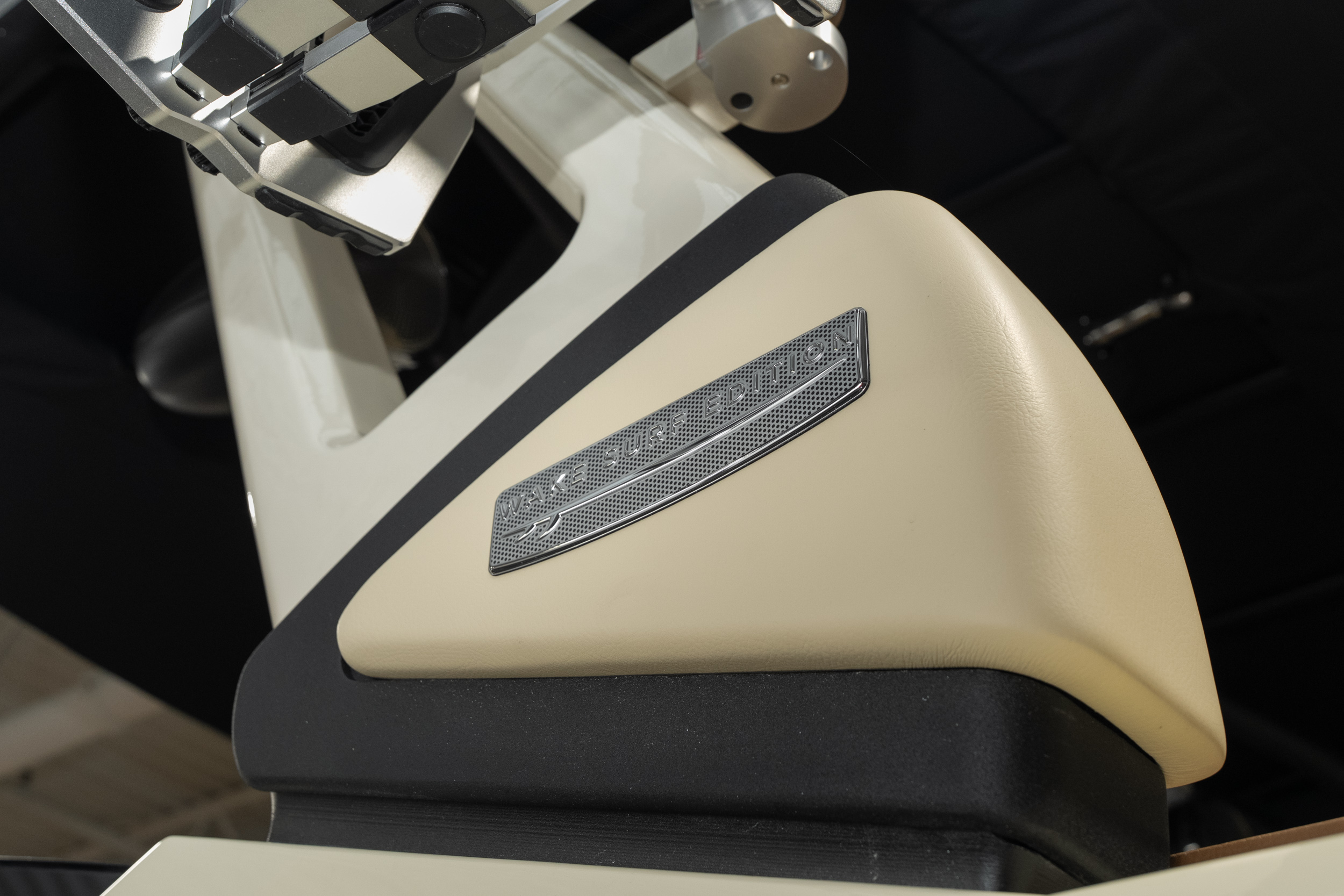 2026 Chris Craft Sportster 28 - Image 10