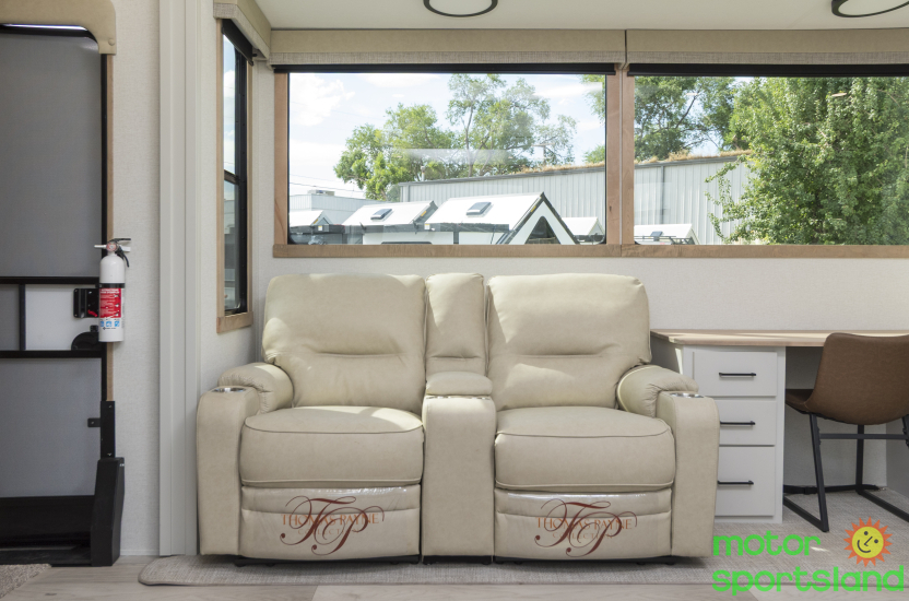 2026 Forest River Sandpiper 3800RK - Image 16