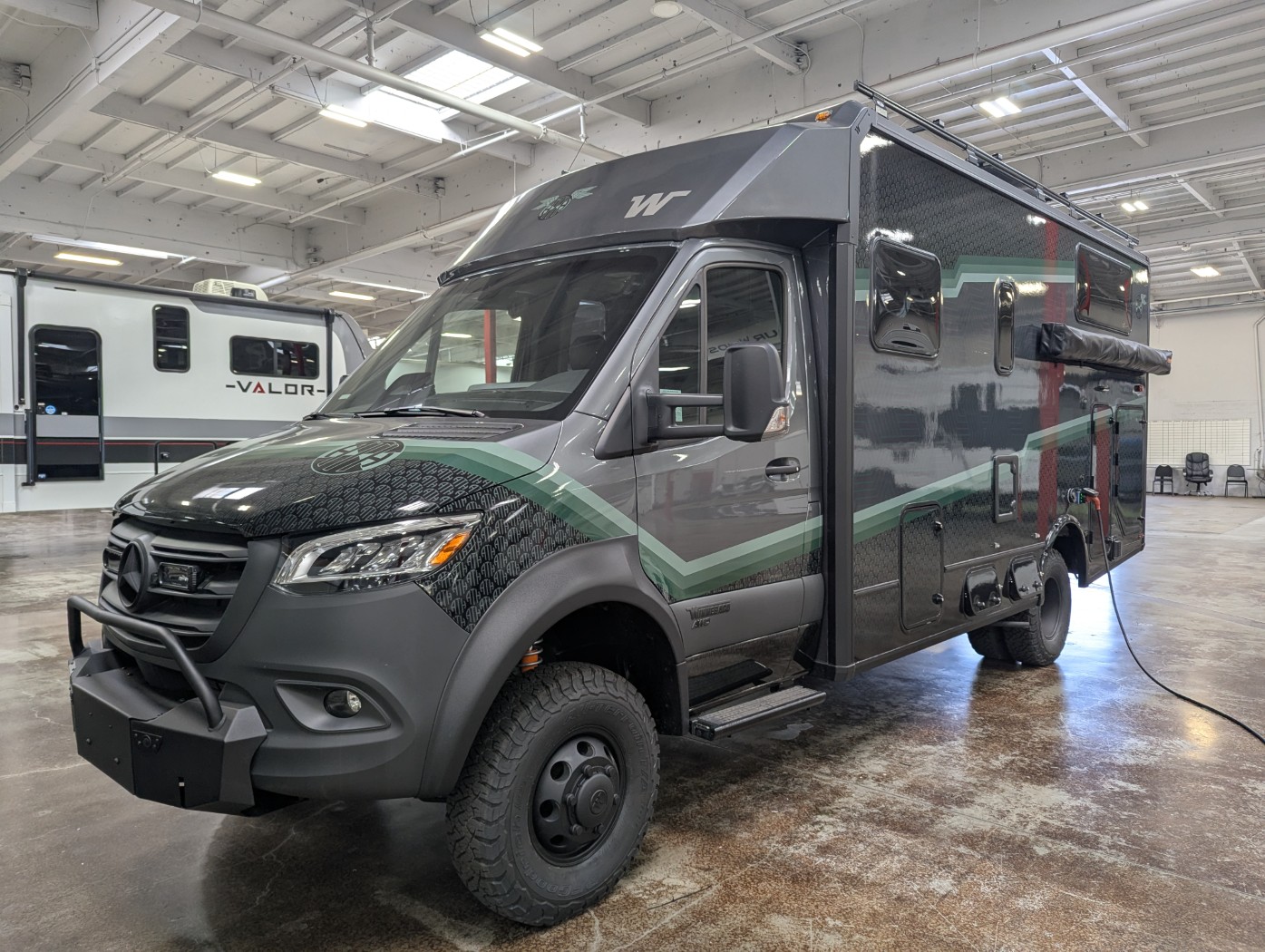 2026 Winnebago EKKO Sprinter 23B AWD - ATH Edition - Image 6