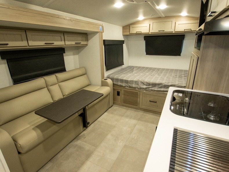 2026 Forest River Rockwood Geo Pro 19FBS - Image 5