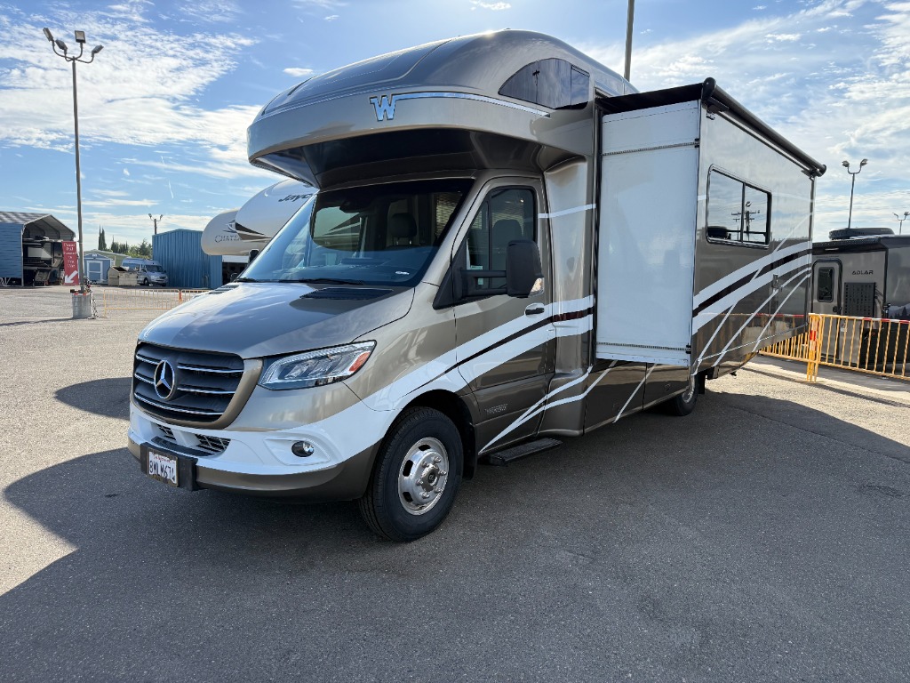 2020 Winnebago View 24D - Image 1