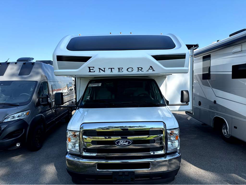 2027 ENTEGRA COACH ODYSSEY 24B - Image 6