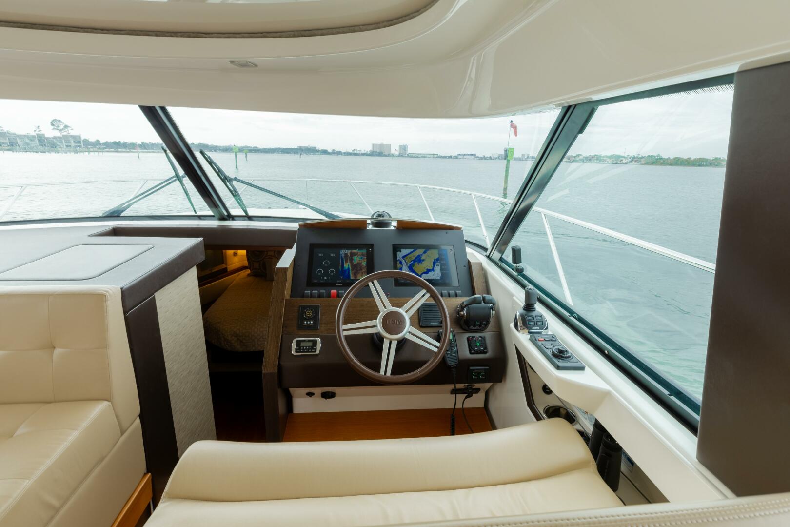 2015 Tiara Yachts 44 Coupe - Image 10
