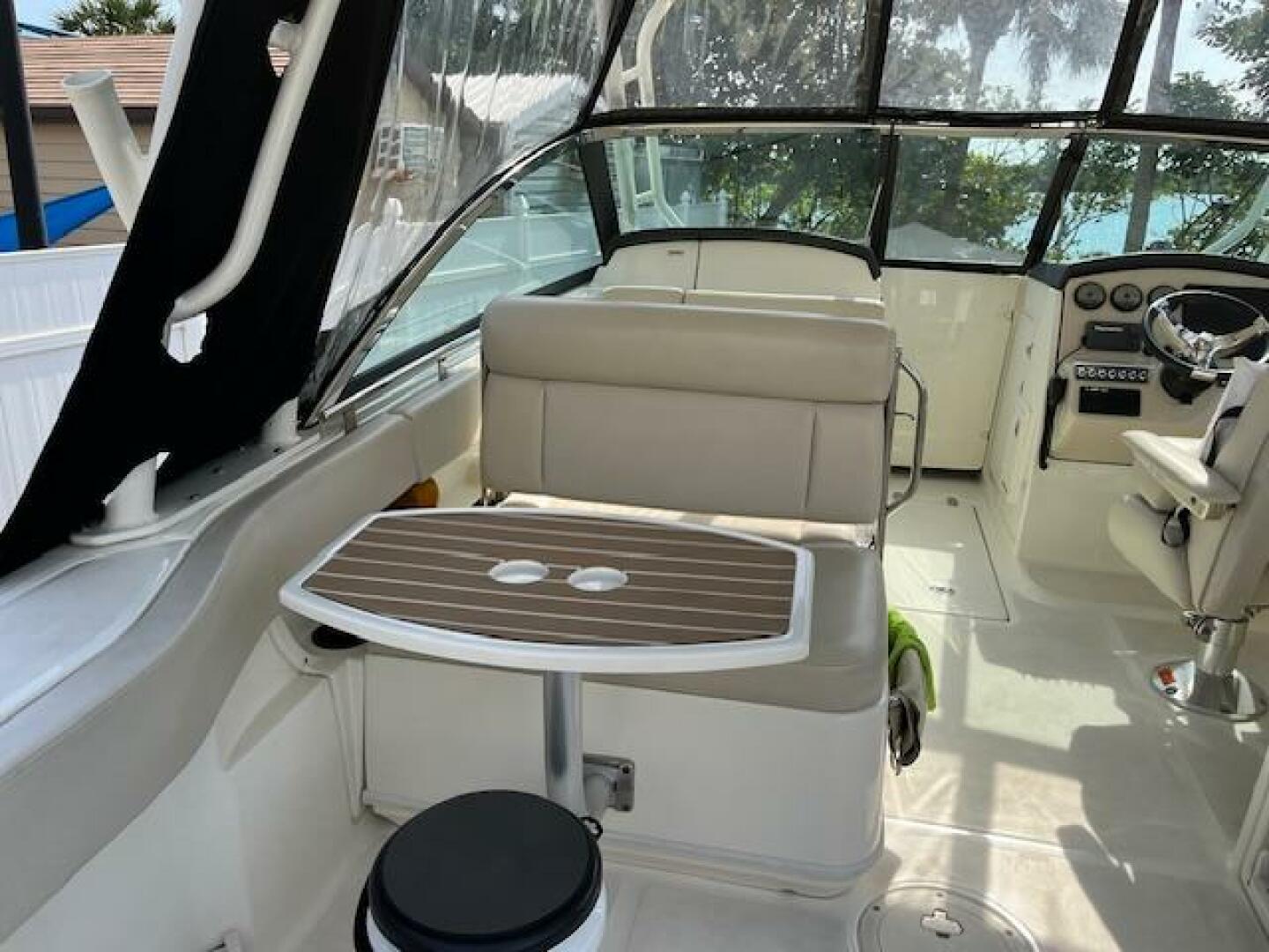 2018 Boston Whaler 270 Vantage - Image 29
