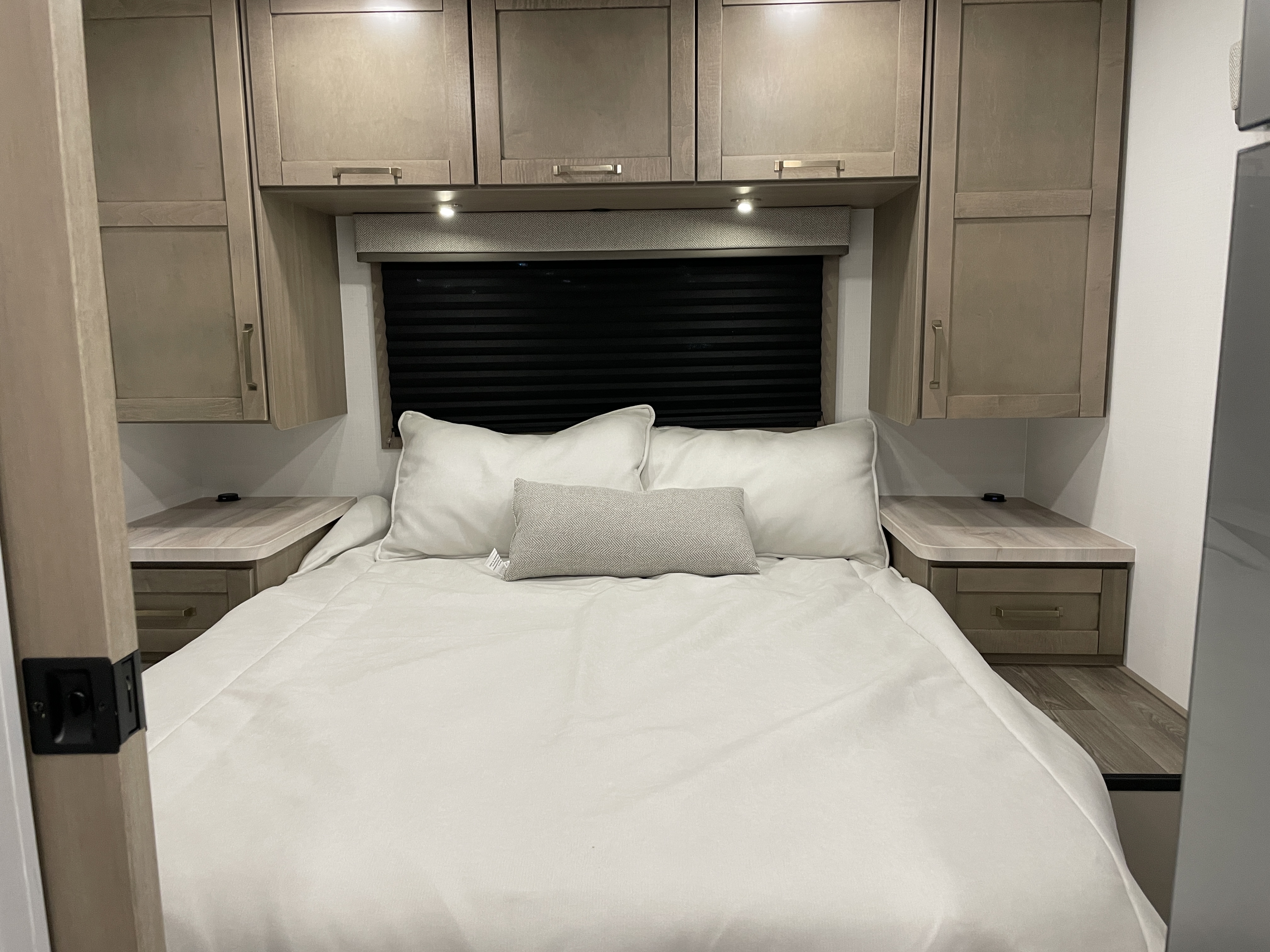 2027 Jayco Redhawk 27G - Image 27