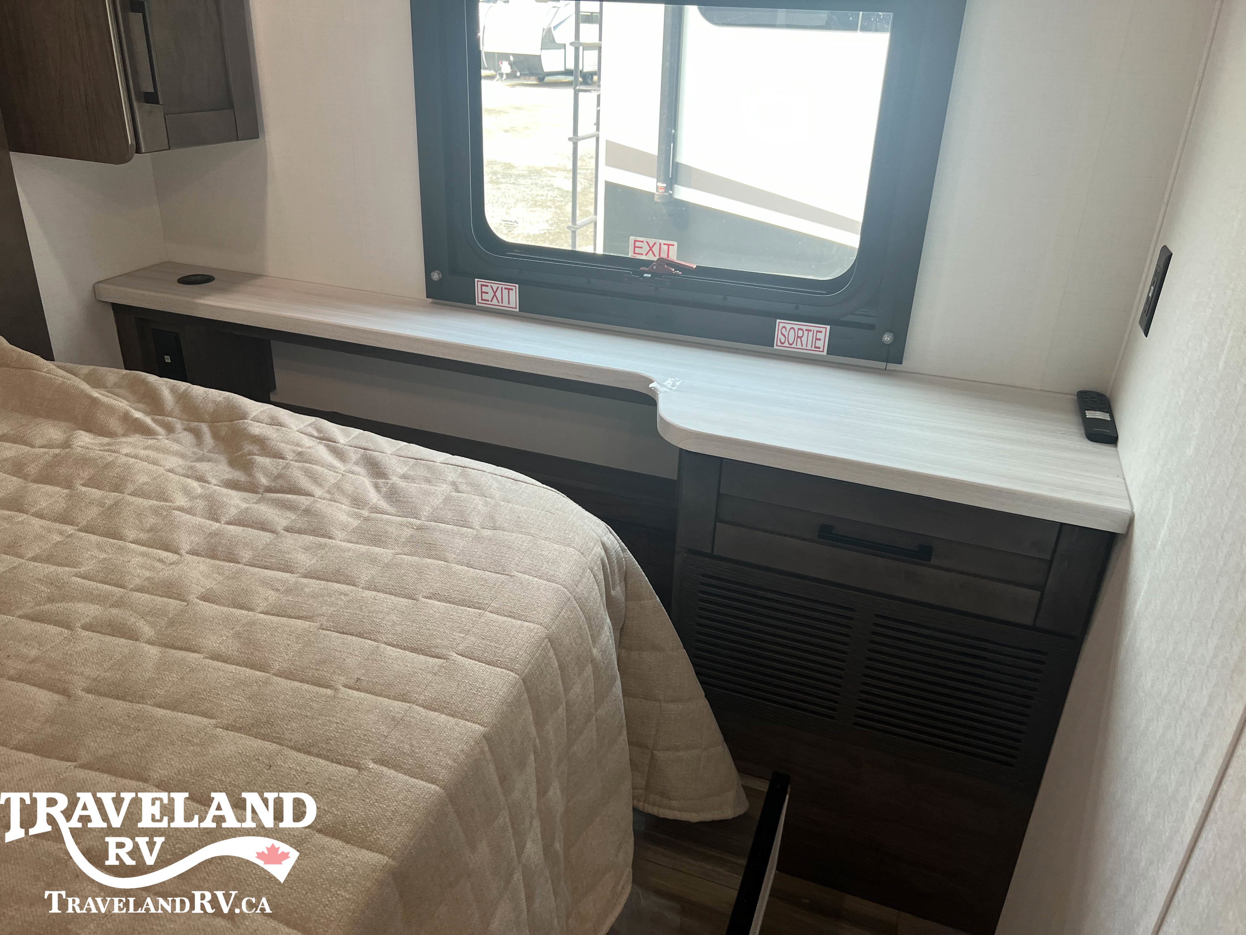 2026 Entegra Coach Odyssey 30Z - Image 26