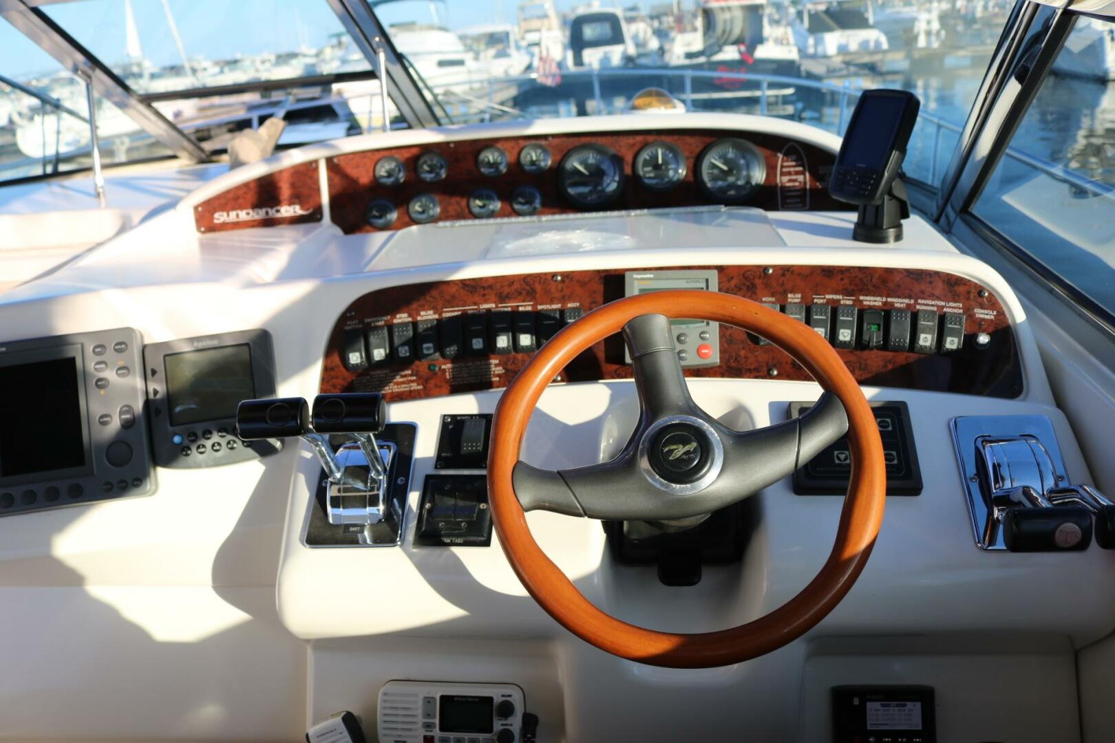 1996 Sea Ray Sundancer - Image 14