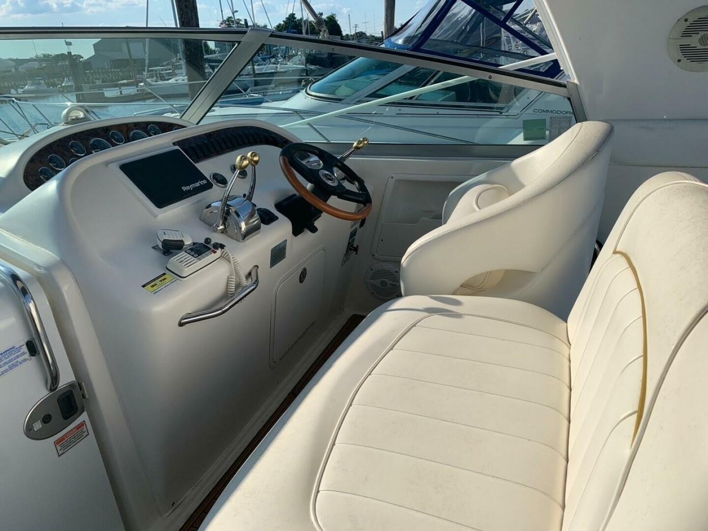 2002 Sea Ray Sundancer - Image 2