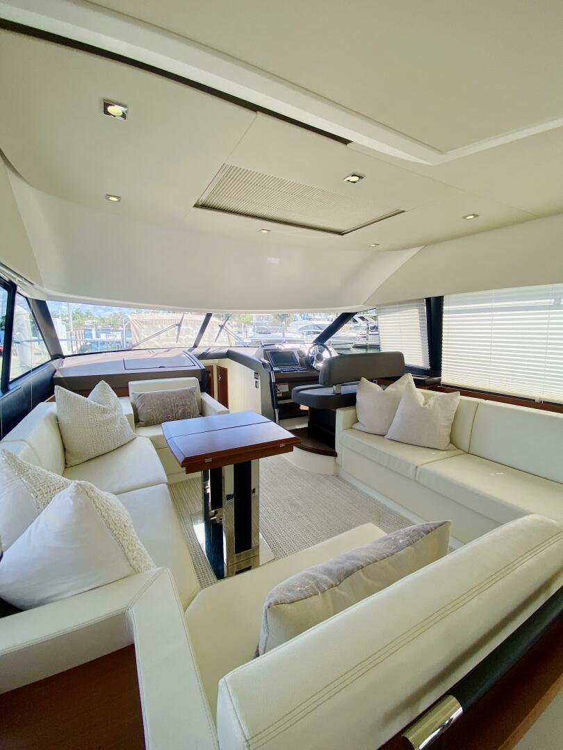 2015 Prestige 500 - Image 63