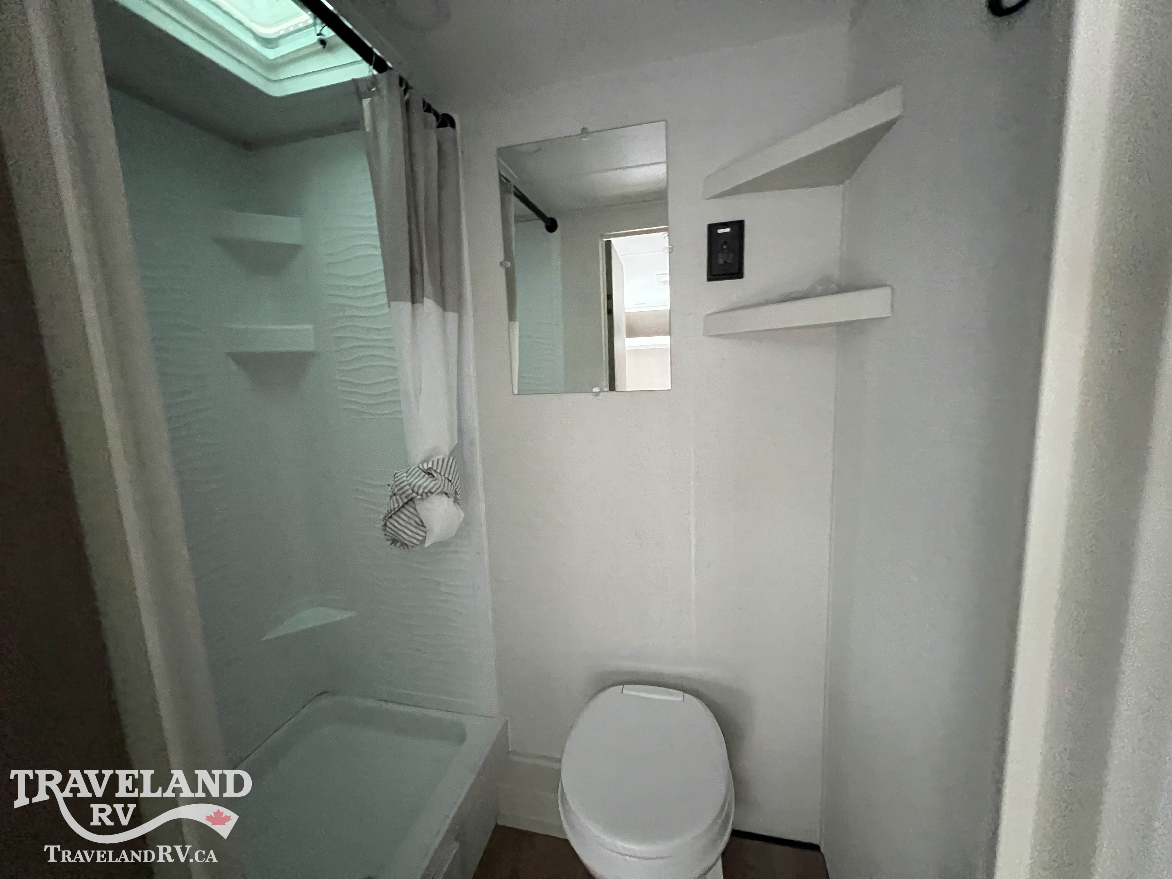 2026 Grand Design Transcend ONE 151BH - Image 20