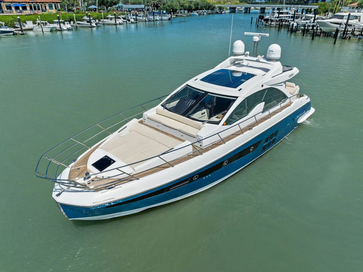 2015 Azimut 55S - Image 8