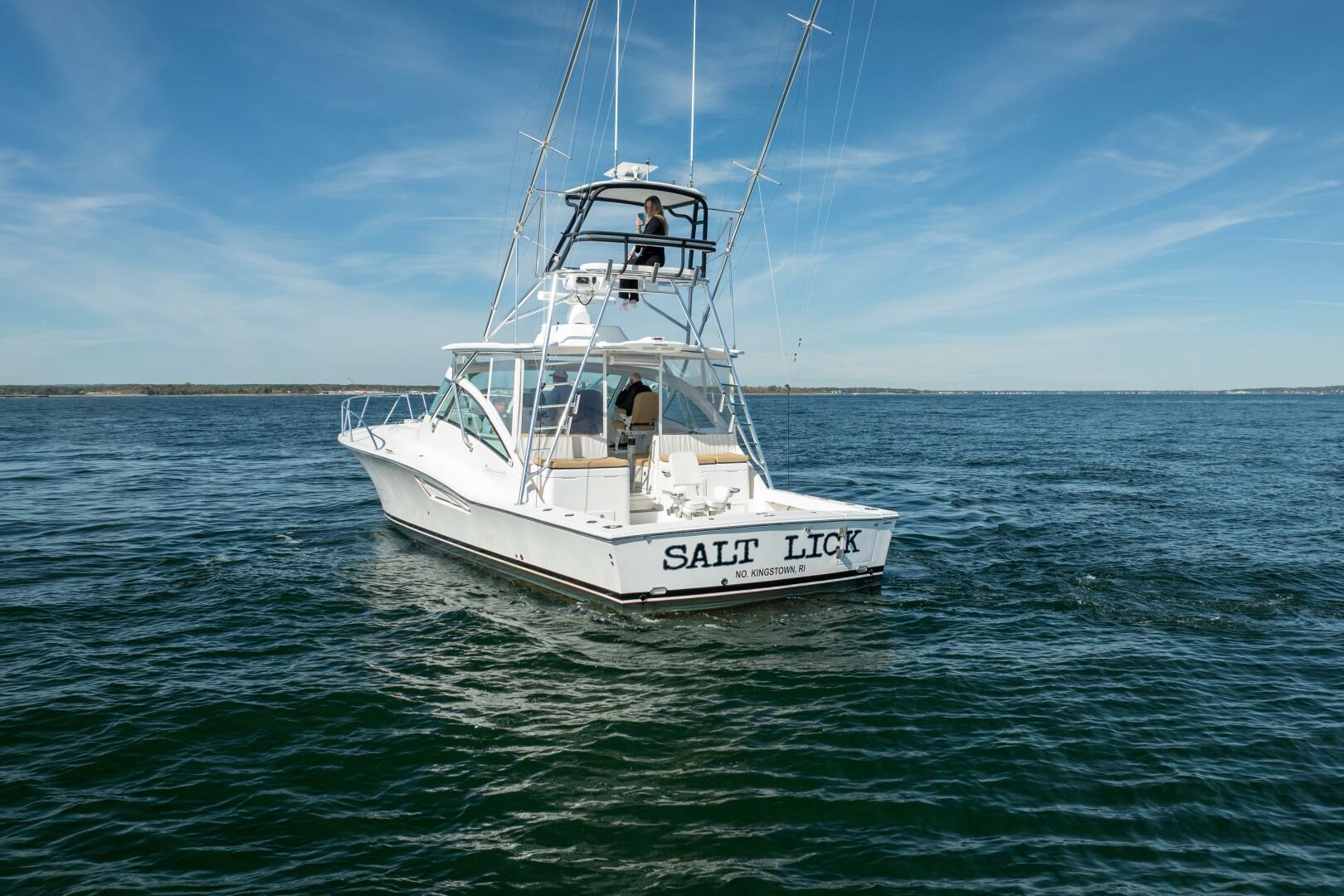 2018 Albemarle 41 Express - Image 5