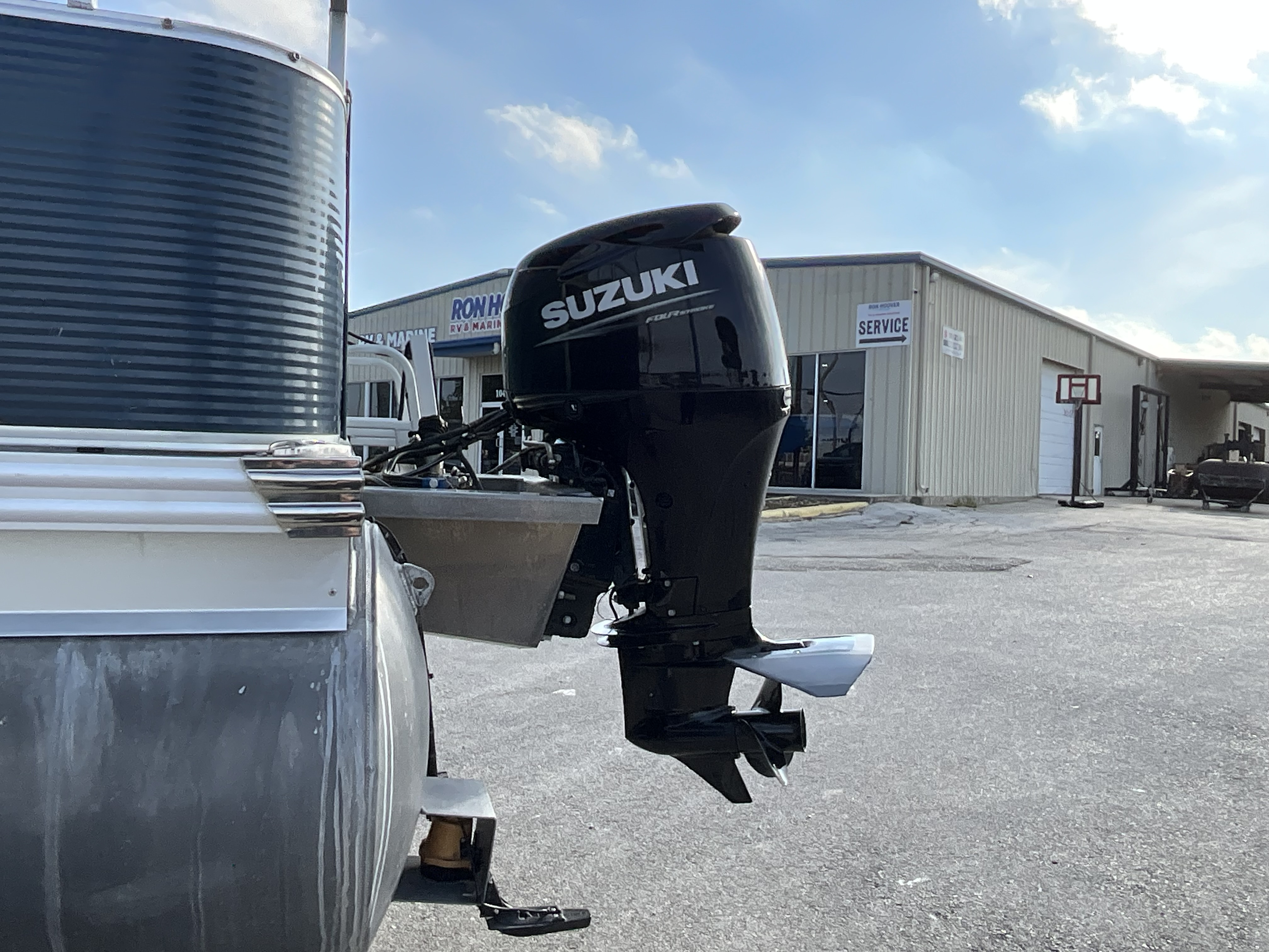 2021 APEX MARINE QWEST 820 FAMILY FISH - Image 4