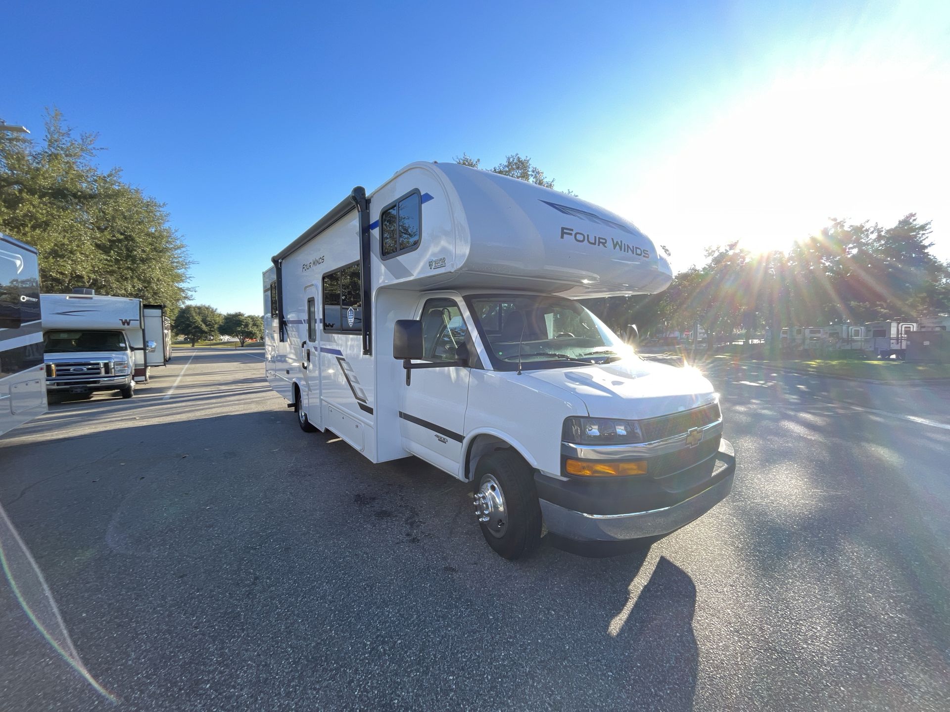 2026 Thor Motor Coach Four Winds