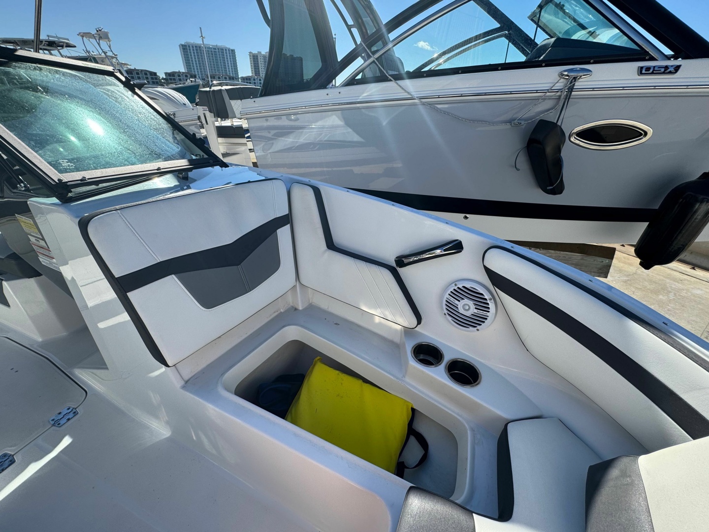 2020 Monterey M-205 - Image 25