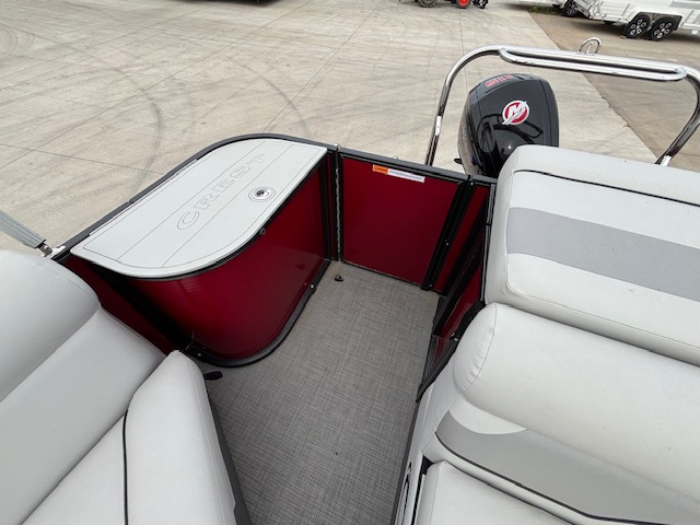 2022 CREST CLASSIC LX 220L - Image 15