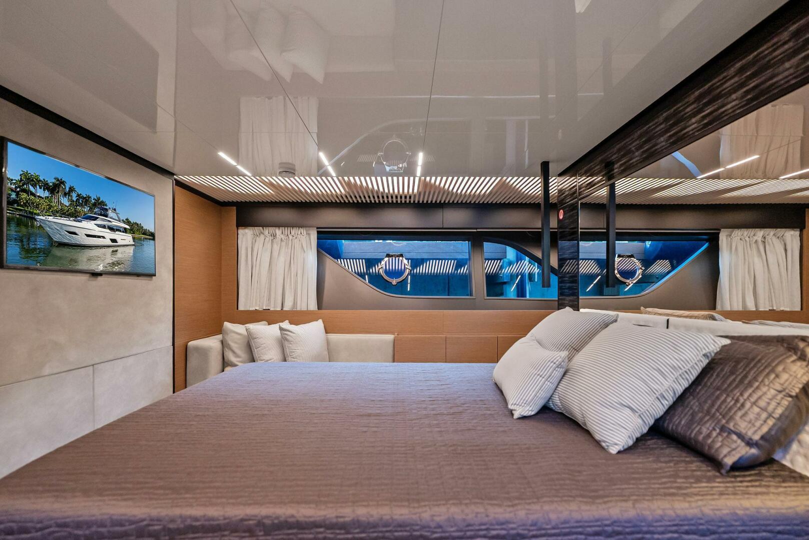2019 Ferretti Yachts Ferretti Yachts Ferretti 780 Base - Image 37