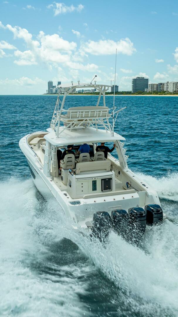 2016 Boston Whaler - Image 49