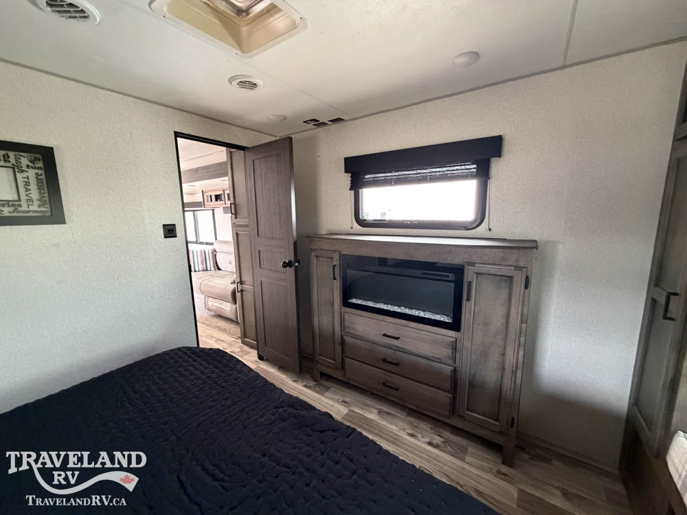 2022 Venture RV SportTrek Touring Edition STT272VRK - Image 15