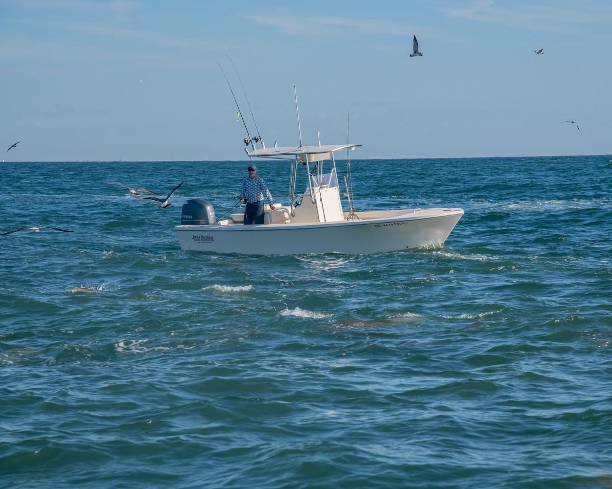 2026 Jones Brothers Cape Fisherman 23 Standard - Image 15