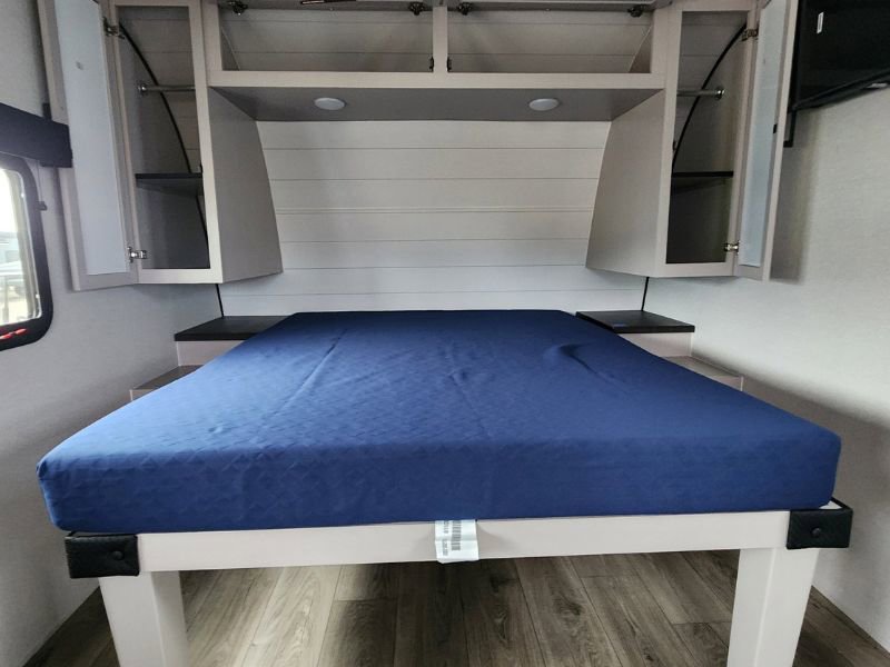 2026 JAYCO JAY FEATHER AIR 18FBS - Image 18