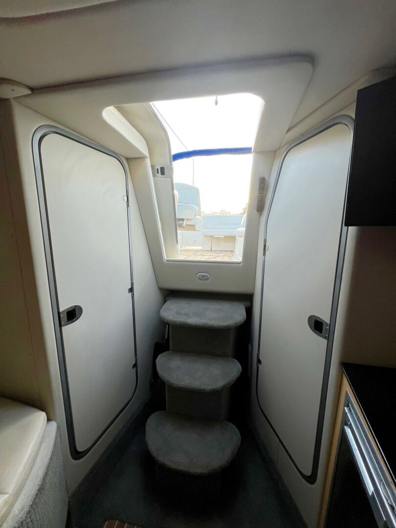 2012 Bayliner 335 - Image 52