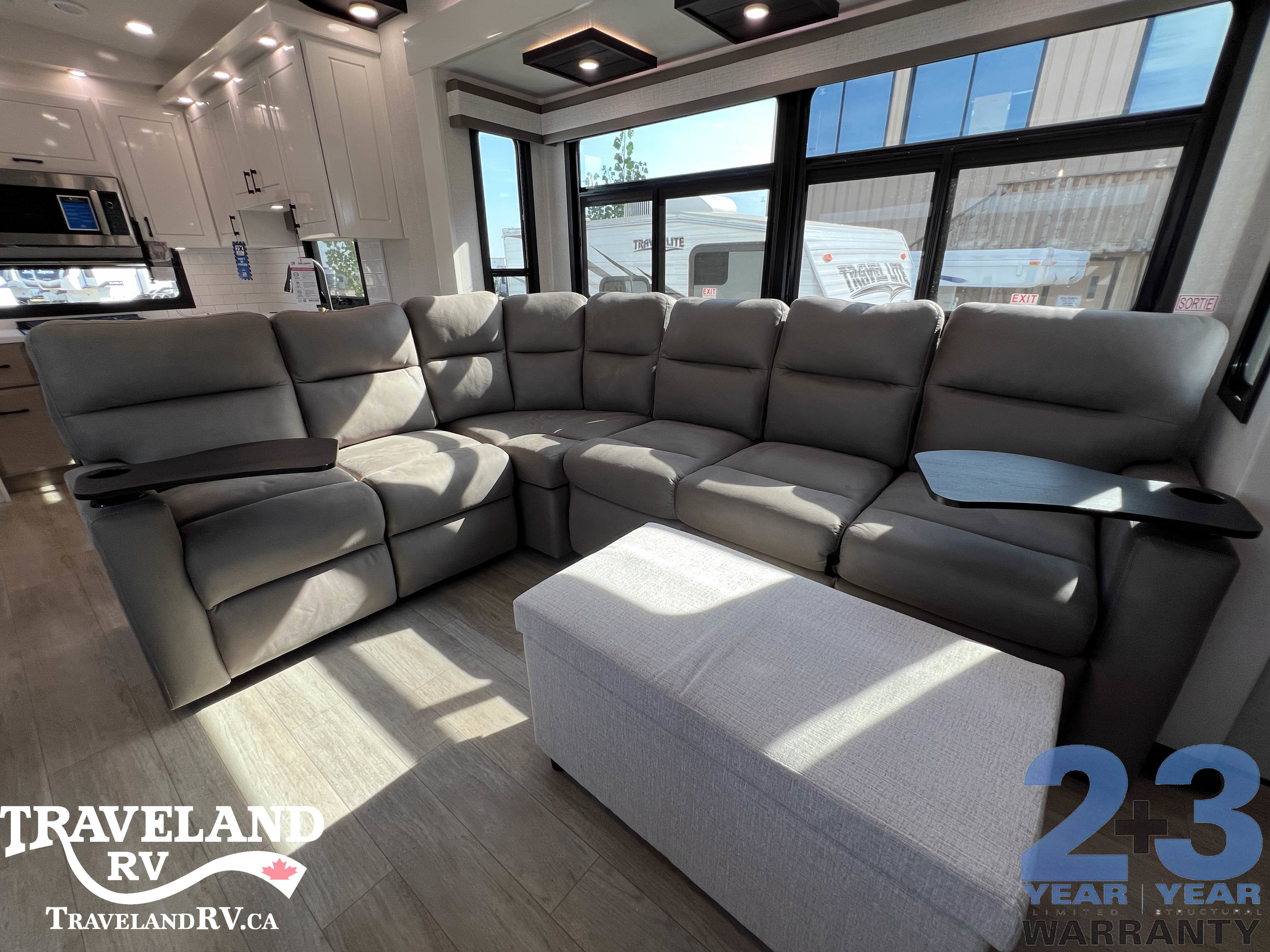 2026 Jayco Pinnacle 38FBRK - Image 10