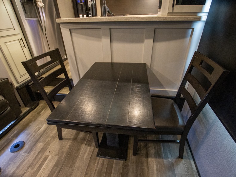 2020 Jayco Seismic 4013 - Image 6
