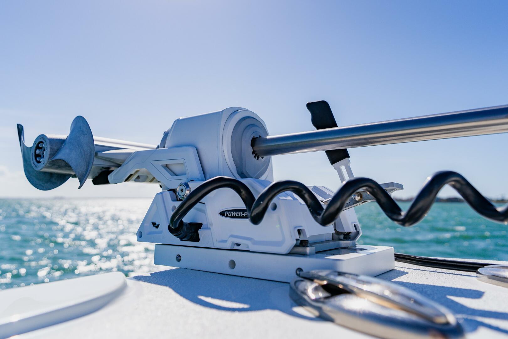 2025 Yellowfin 36 Offshore - Image 12