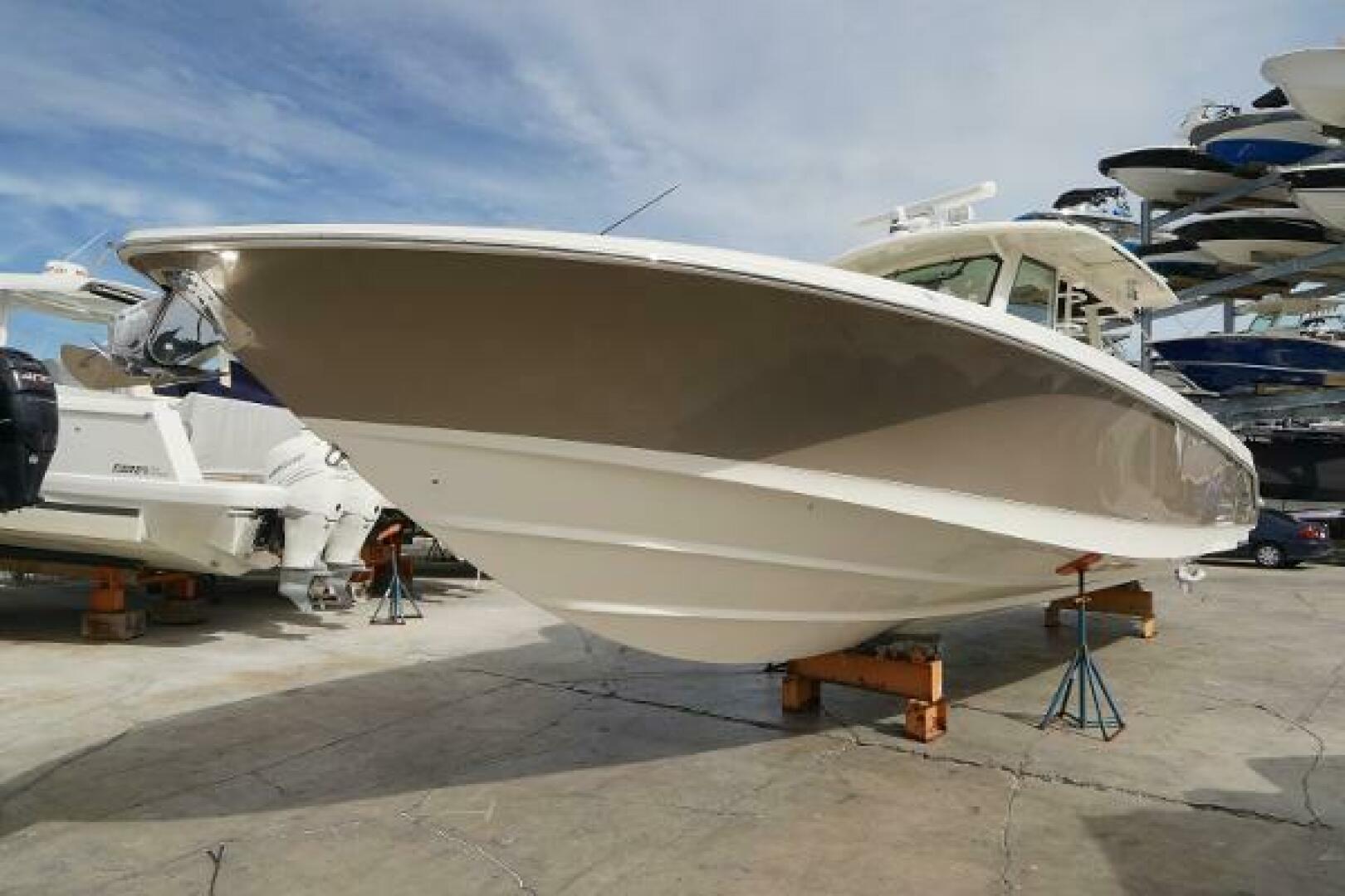 2018 Boston Whaler 380 Outrage - Image 3