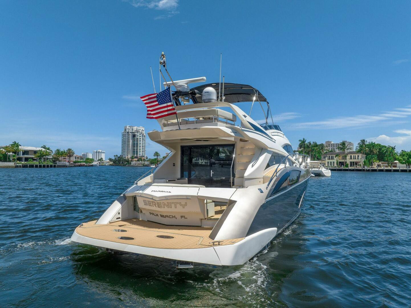 2011 Marquis - Image 10