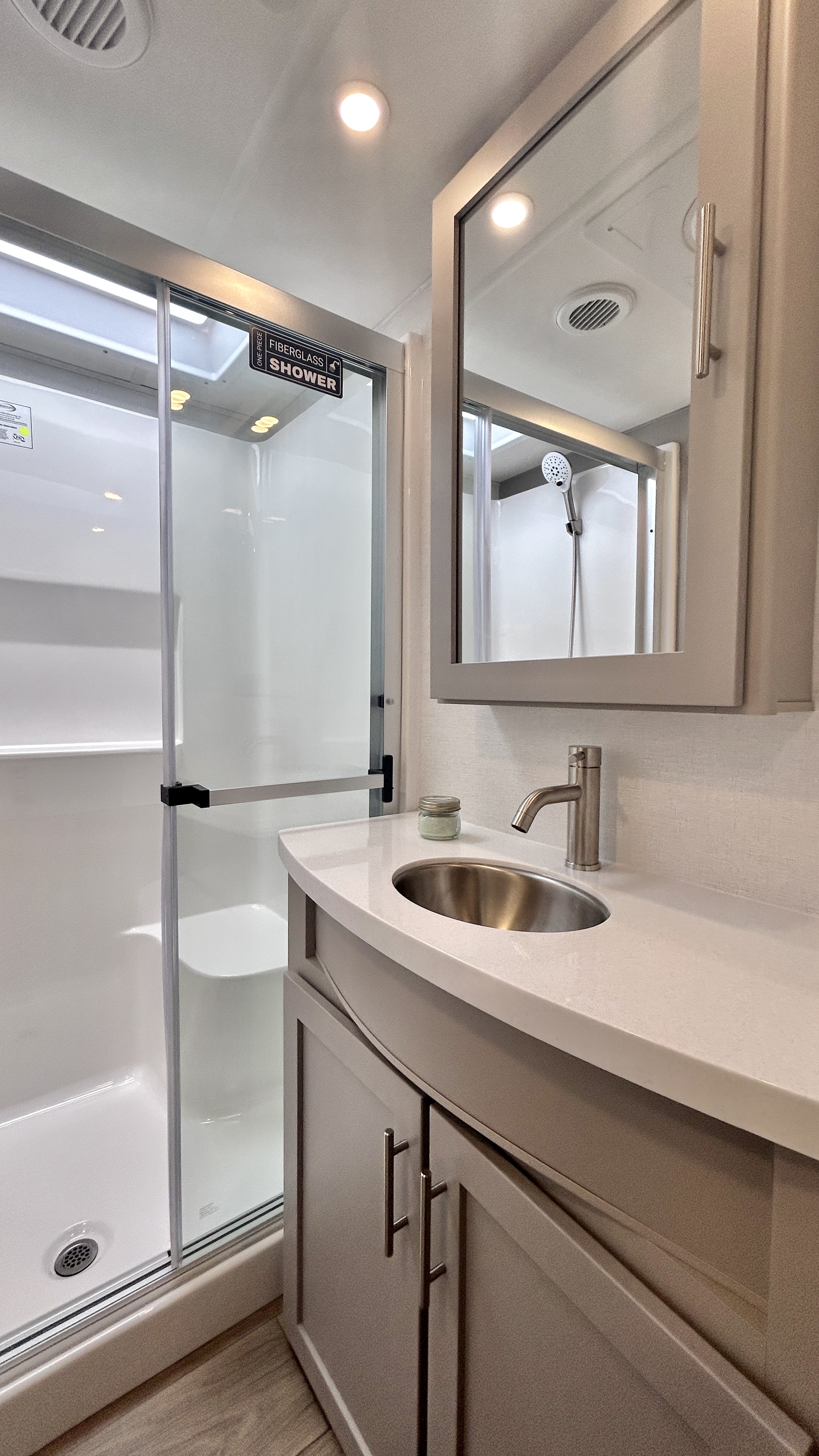 2026 Alliance RV Avenue 35RKS - Image 19