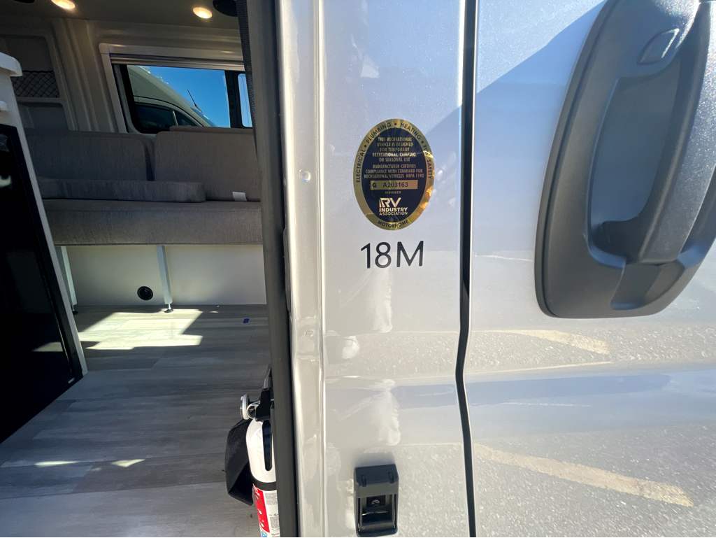 2026 THOR MOTOR COACH SCOPE 18M - Image 32