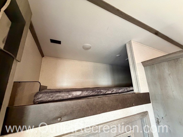 2021 Keystone Carbon 348 - Image 17