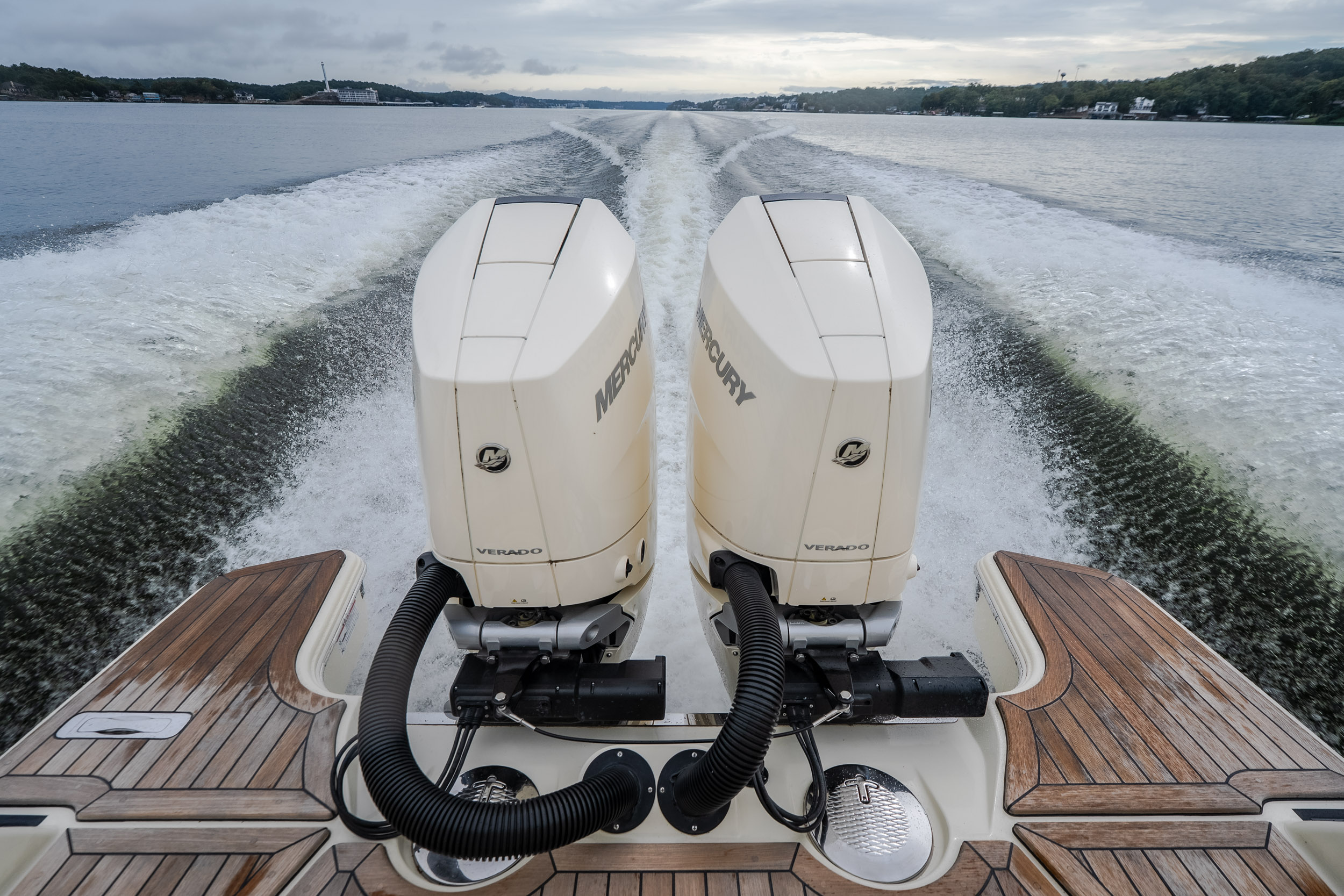 2024 Chris Craft Calypso 32 CT - Image 56